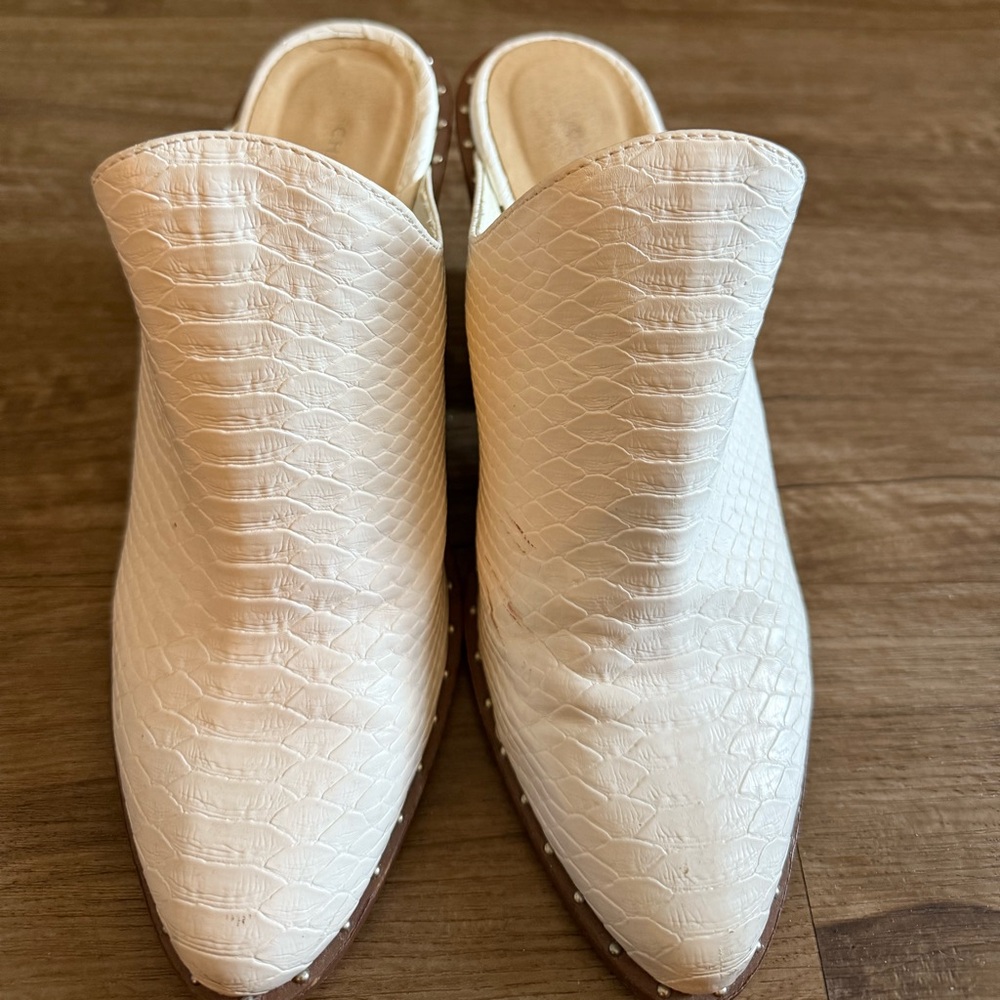 White Textured Women's Mules